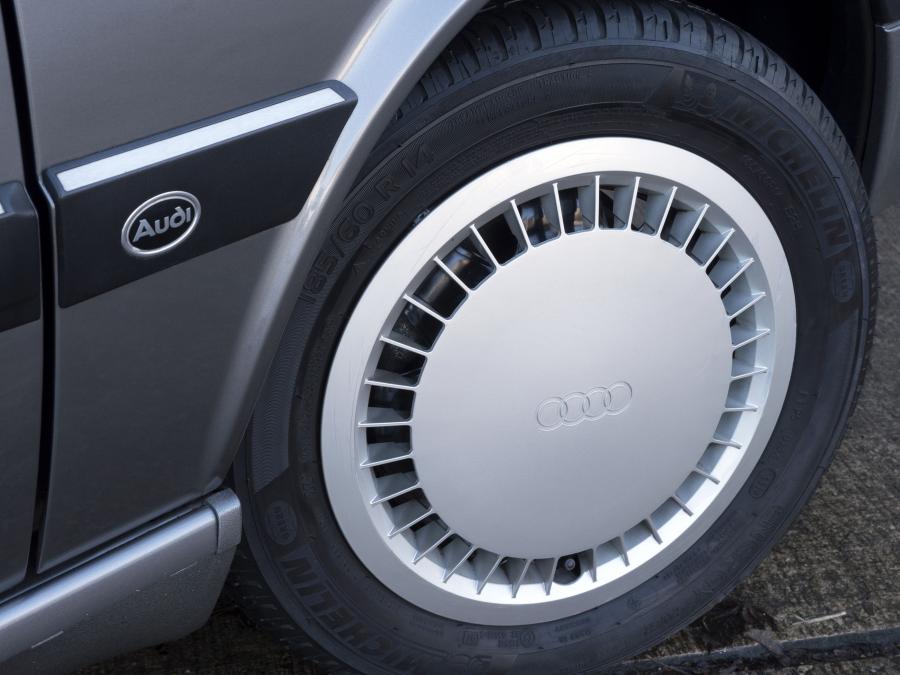 Колеса Audi 90 (B2) 1984 года  (UK) (фото 3 из 12)